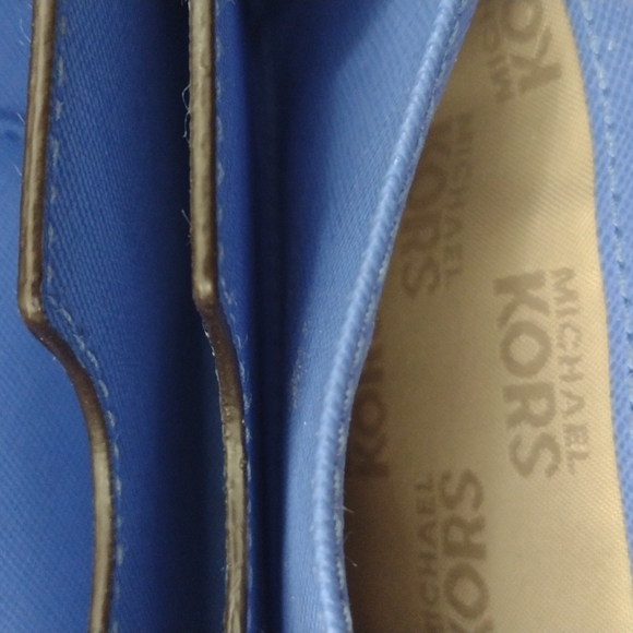 Michael Kors Blue Leather Wallet Clutch 6.5"x3.5" - Picture 9 of 10